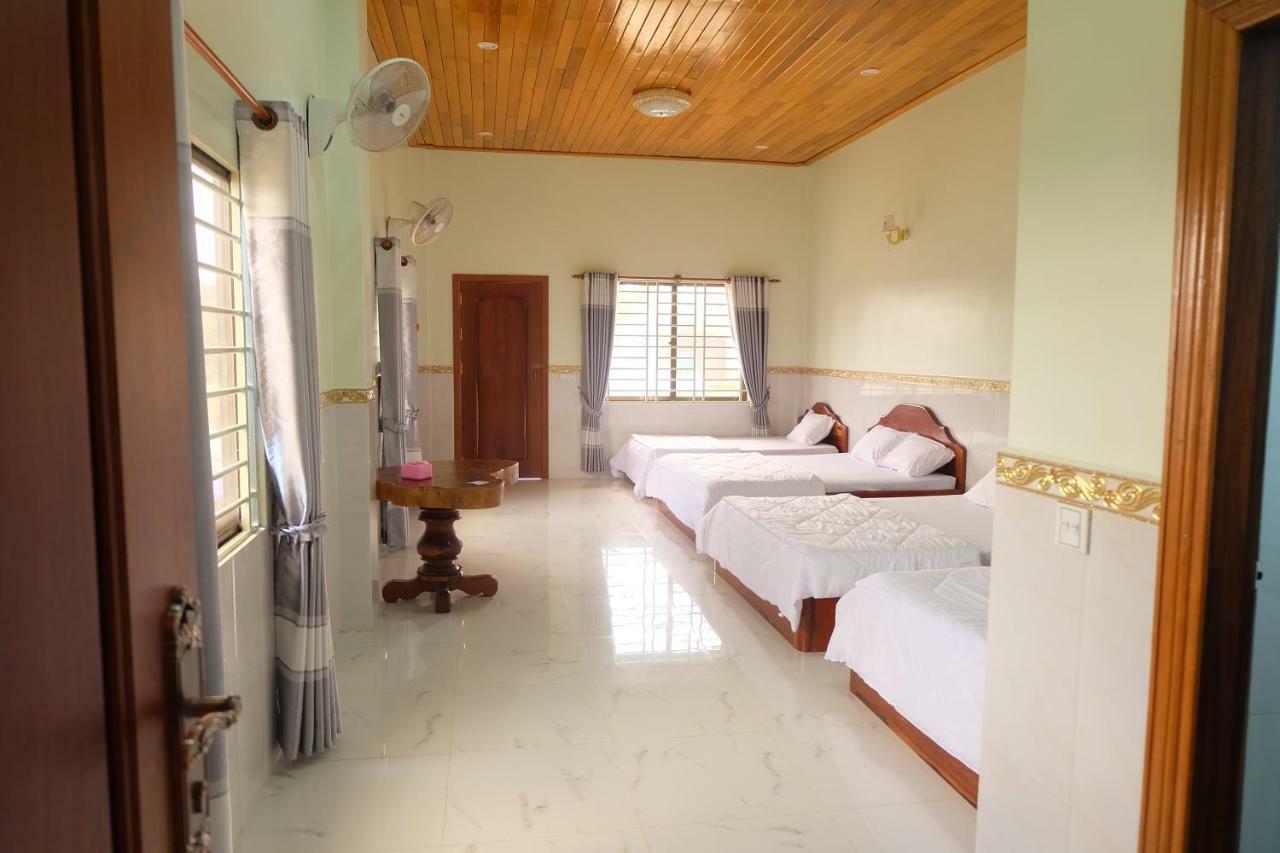 Mondulkiri Holiday Homestay 센 모노롬 외부 사진