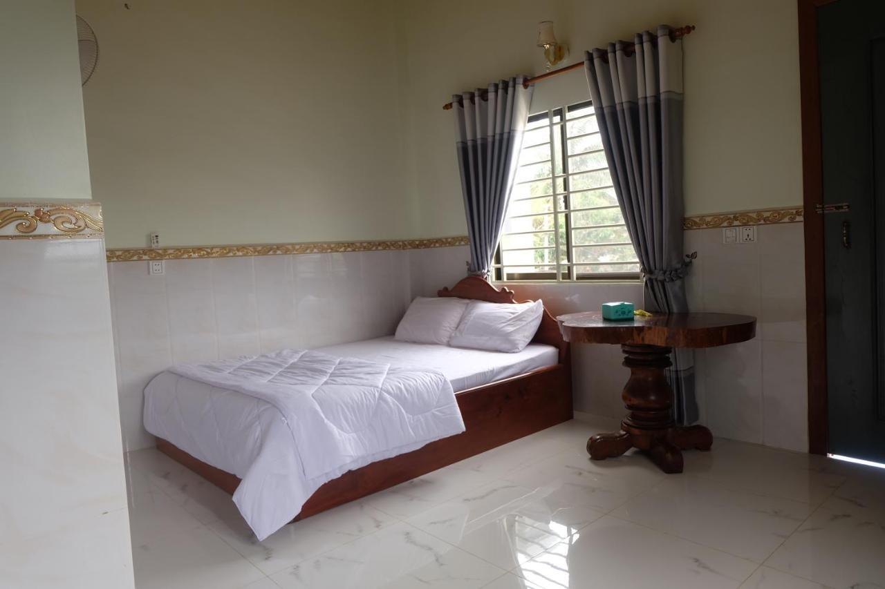 Mondulkiri Holiday Homestay 센 모노롬 외부 사진